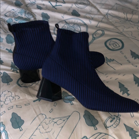 Zara Trafaluc Slip-On Blue Black Ankle Boots
